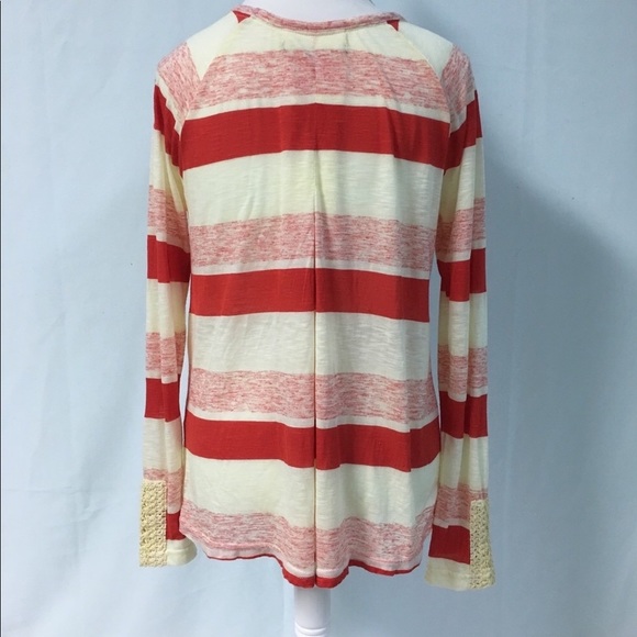->3 for $20<- Luv 4 Anouka Long Sleeve Top - Picture 2 of 4